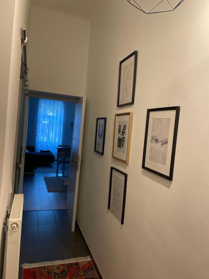 Comf. Apart Near The City - 13 Minutes To 1St Wina Bagian luar foto